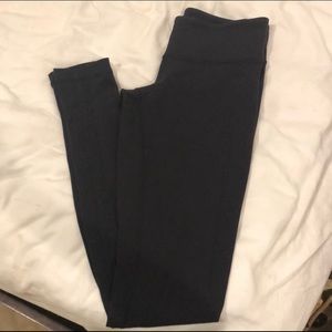 Black Lululemon leggings